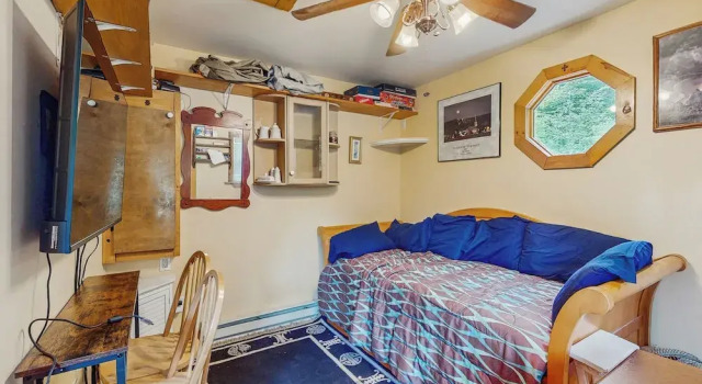 Tiny House at Sugarbush North: Adventure Hub!, Book Feriehus Mad River Valley USA