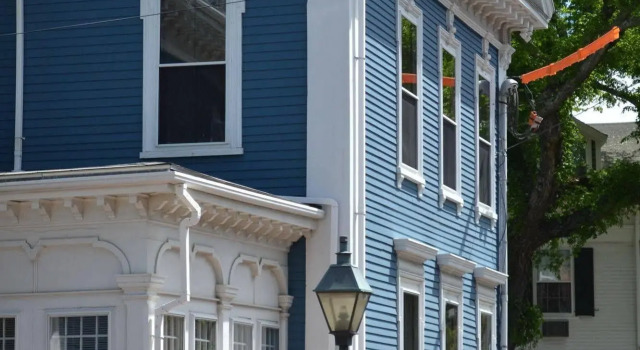 Mariner House, Varaa Hotelli Hotellit New England uima-altaalla, Uima-allas