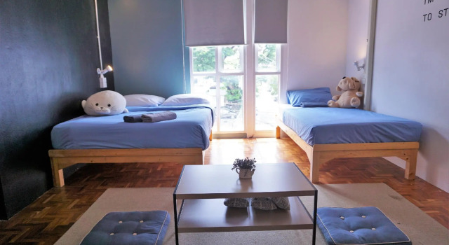Номер Deluxe Two Gals And The Pig Boutique Hostel
