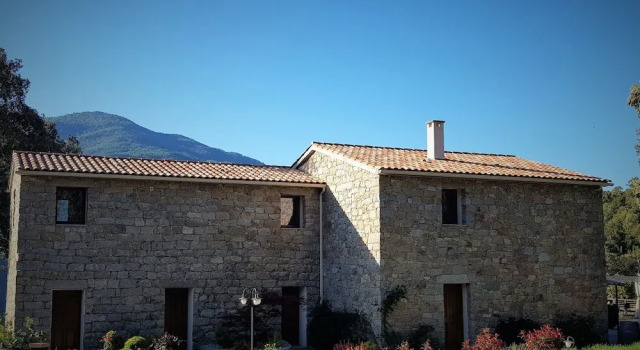Maison D’Hôtes Zella, Varaa Hotelli  