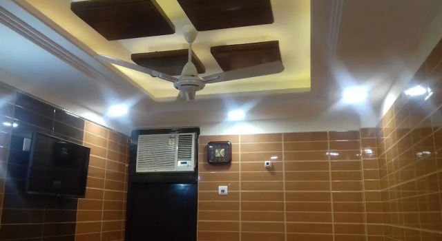 Posh S.delhi Foreigners Area, V.safe, Lajpat Ngr-2, Забронировать Апартаменты/квартира Отели Нью-Дели с парковкой, Парковка