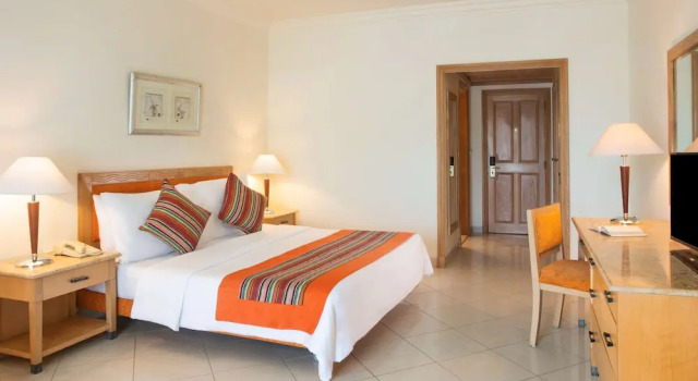 Двухместный номер Classic Movenpick Resort Taba