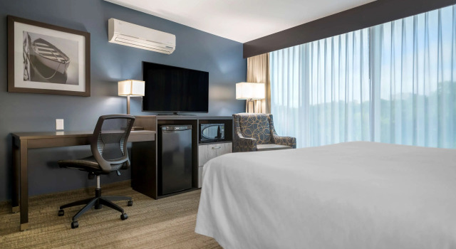 Двухместный номер Standard с видом на озеро Best Western Plus Chocolate Lake Hotel - Halifax