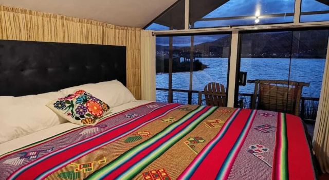 Номер Deluxe Uros Qhota Uta Lodge