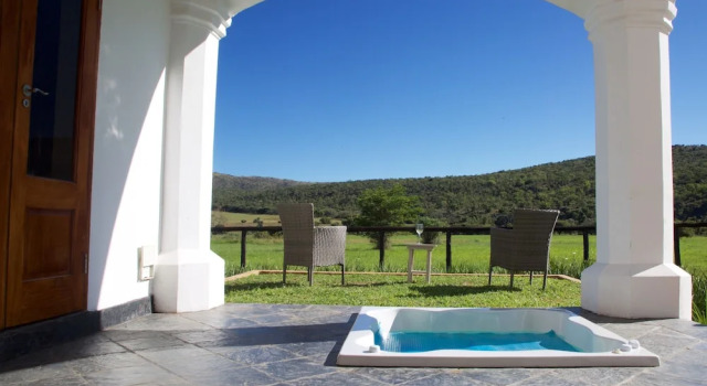 Люкс Leeuwenhof Country Lodge & Garden Spa