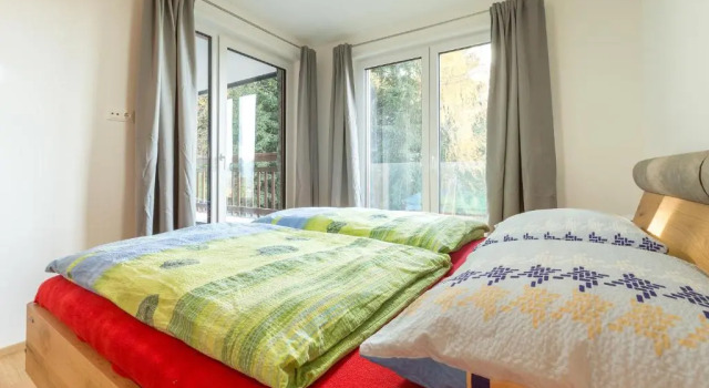 Ski In Ski Out Apartment Fastenberg Top 2 by AA Holiday Homes, Prenota Appartamento Hotel a Stiria con parcheggio, Parcheggio