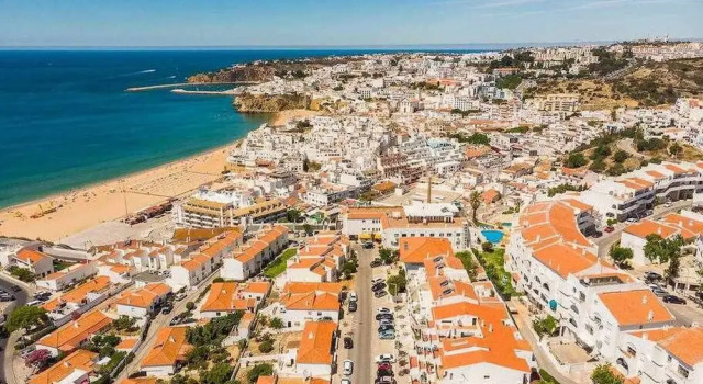 Апартаменты Central Town 2-bedroom Luxury Apartment Albufeira