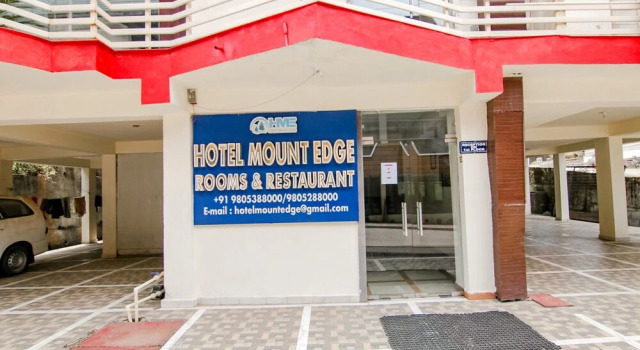Fabhotel Mount Edge, Забронировать Отель Отели штата Химачал-Прадеш с завтраком, Завтраки