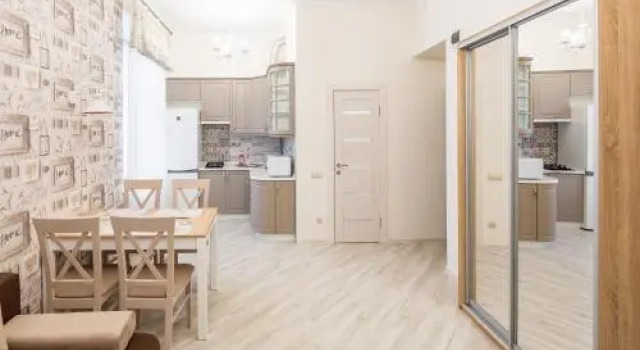 VIP Apartment on Udatnogo 4, Забронировать Апартаменты/квартира Апартаменты Львова, рядом с Музей этнографии и художественного промысла, Апартаменты/квартира