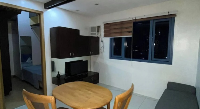 Номер Standard c 1 комнатой с видом на город Cozy Condo near US EmbassyErmita Manila/ Roxas blvd/ Dolomite beach