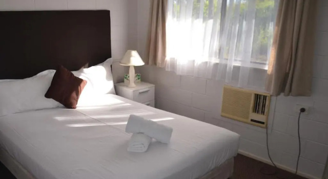 Семейный номер Standard Puffers Inn Logan Motel