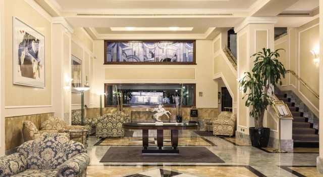 Полулюкс Отель Doria Grand Hotel