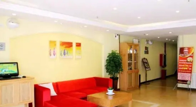 Homeinn Pebble Hotel (Qingdao North Station Licun Pedestrian Street)
