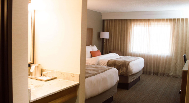Radisson Hotel Detroit-Farmington Hills, Забронировать Отель Фармингтон-Хиллс Detroit Metropolitan Area