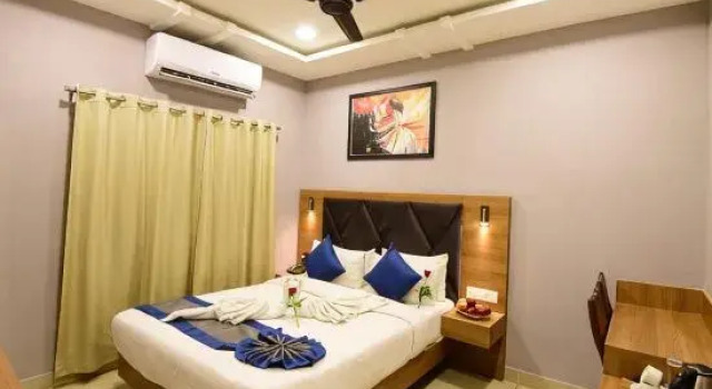 Люкс Click Hotel Guwahati