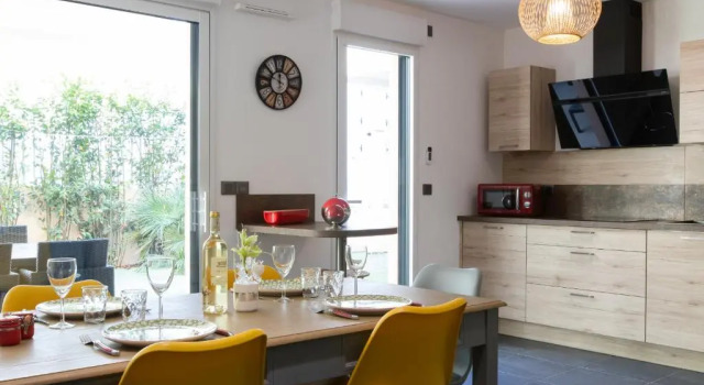 Апартаменты KIKILOUE CANNES 2 BEDROOM WITH GARDEN In the heart of Palm Beach