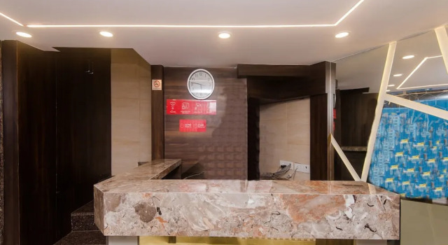 OYO 17322 Hotel Prime Residency
