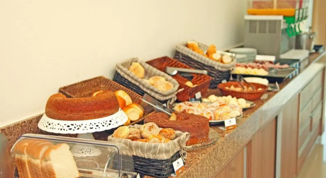 Двухместный номер Standard Bernal Hotel Econômico