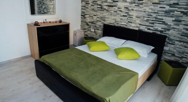 Regim Hotelier Astoria 2, Varaa Hotelli Hotellit Mamaia-Sat pysäköinnillä, Pysäköinti