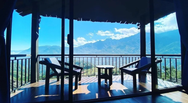 Двухместный номер Deluxe с балконом и с красивым видом из окна The Mong Village Resort & Spa