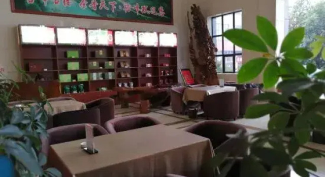 Yufeng Garden Hotel, Book Hotel Hotels in Shaoyang County with Parking, Parking