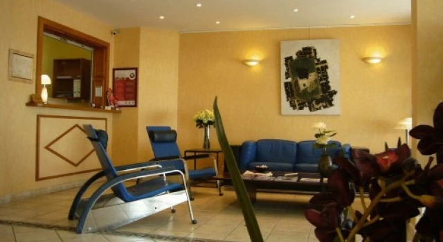 Семейный номер Standard с красивым видом из окна Hôtel The Originals Miramar, Royan Pontaillac