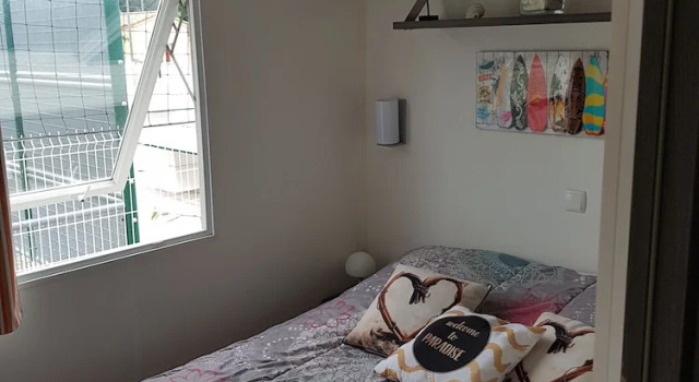 Номер Comfort Mobile Home 3 chambre clim TV camping 4