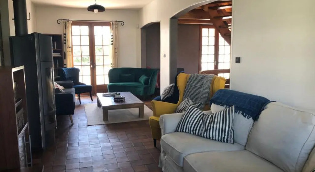 Коттедж Capeden maison typique