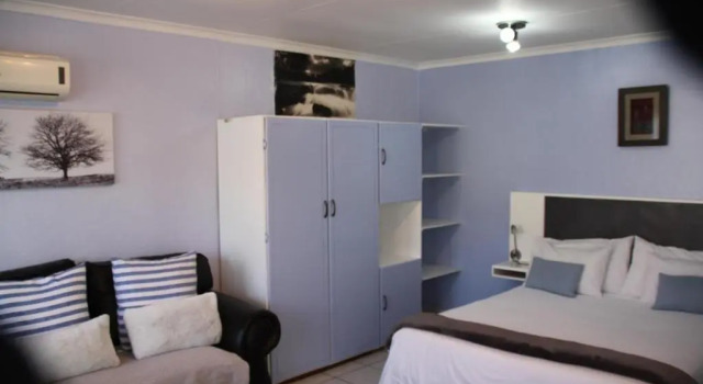 Студия Fairway Guest Lodge