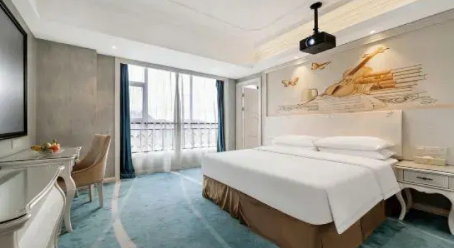 Люкс Deluxe с красивым видом из окна Vienna Hotel Guiyang Airport Road Branch