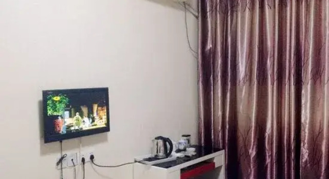 Ziyan Hotel, Varaa Hotelli Fengxian Shanghai