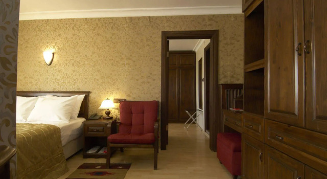 Soyic Hotel, Забронировать Отель Отели Эскишехир с парковкой, рядом с Мечеть Куршунлу, Парковка