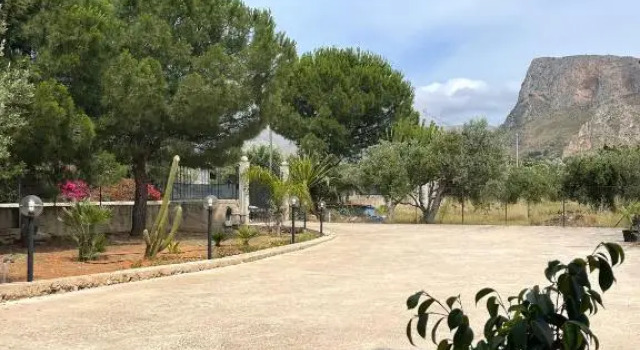 Il moro - Casa Vacanze, Book Hotel Hotels in Sicily with Parking, Parking