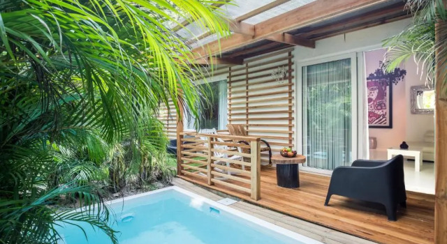 Люкс Gigi Brown Beachfront Santa Teresa