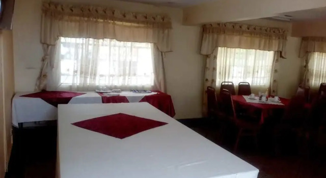 Racecourse Inn Hotel, Book Hotel Hoteller i Eldoret med parkering, Parkering