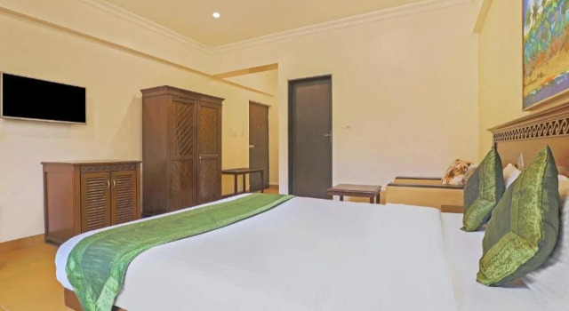 Treebo Dona Eliza, 700 Meters From Calangute Beach, Rezerwuj Hotel Hotele w Calangute z parkingiem, Parking
