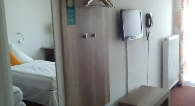 Astra Hotel Garni