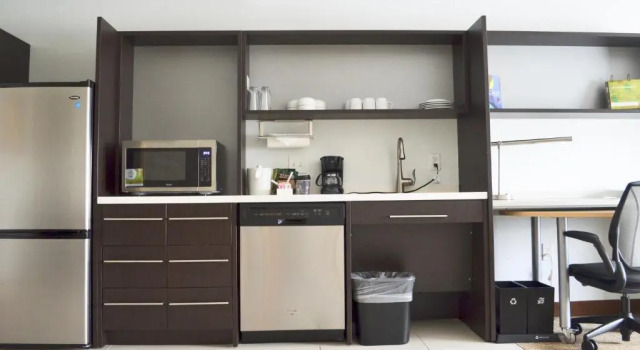 Четырёхместный люкс Home2 Suites By Hilton Ft. Lauderdale Airport-Cruise Port