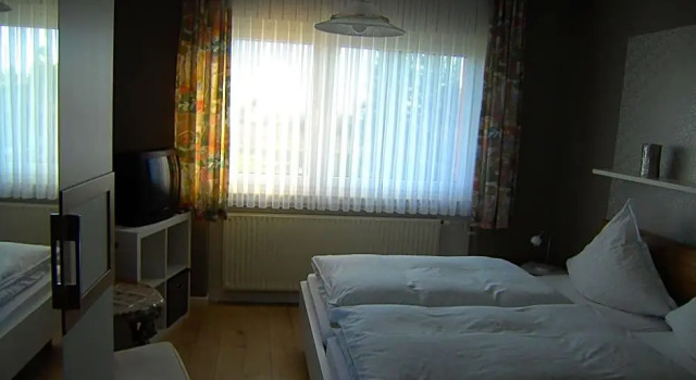 Pension Kölzer, Rezerwuj Hotel Morsdorf Nadrenia-Palatynat