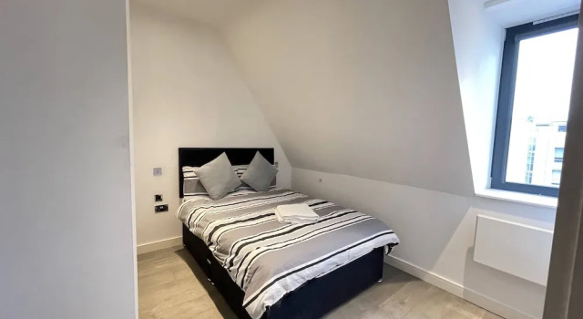 Remarkable 1-bed Apartment in Slough, Varaa Huoneisto Asunnot kohteessa Merseyside, Huoneisto