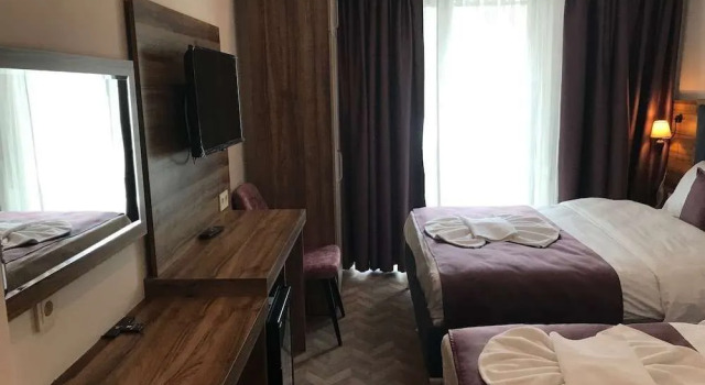 Royal Palas Hotel, Rezerwuj Hotel Bostaniçi 