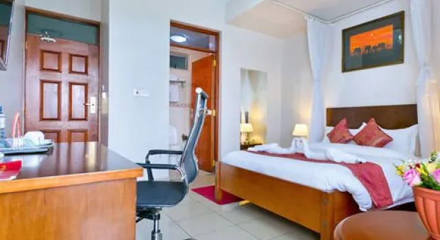 Mash Park Hotel, Book Hotel Hotels in Nairobi with a Pool, Swimming Pool