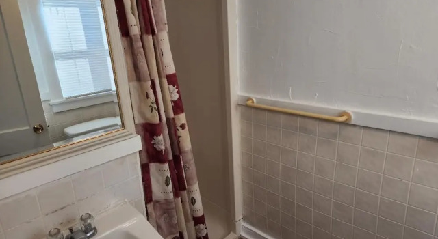 Четырёхместный номер Deluxe Jonathan Edwards Motel