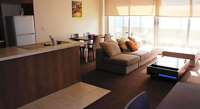Апартаменты Economy Summer Inn Holiday Apartments