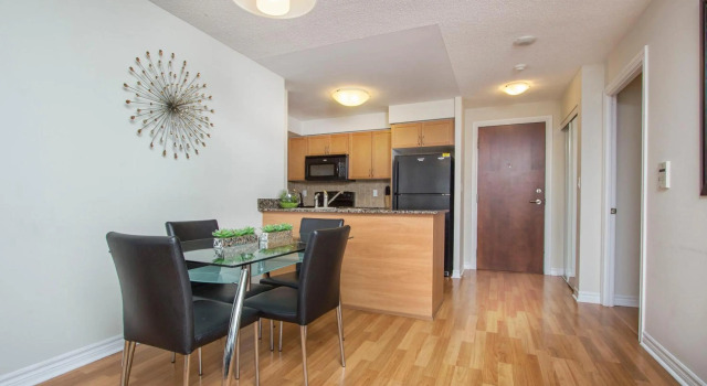 Platinum Suites, Prenota Hotel Hotel a Ontario con piscina, Piscina