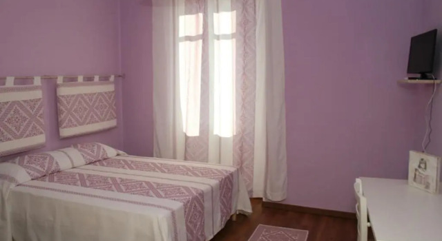 Guest House Le Gemelle, Buchen Sie Hotel Luras Gallura