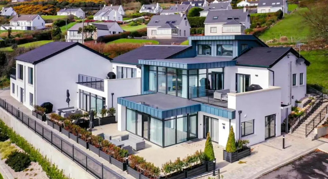 BayView Luxury 3 Bedroom Apartment Ground Floor, Buchen Sie Ferienwohnung Downings Donegal County