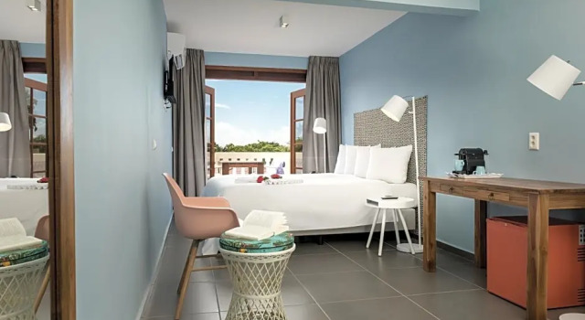 Номер Deluxe с балконом Sonesta Hotels & Resorts Livingstone Curacao