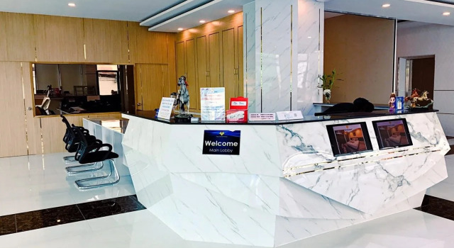 Tara Grand Hotel, Varaa Hotelli SPA-hotellit kohteessa Central Thailand, SPA