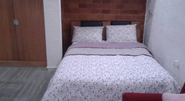 Résidence Laty T1, Boek Hotel Marcory 